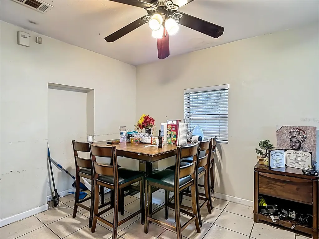 3804 N 52nd Street Tampa FL 33619