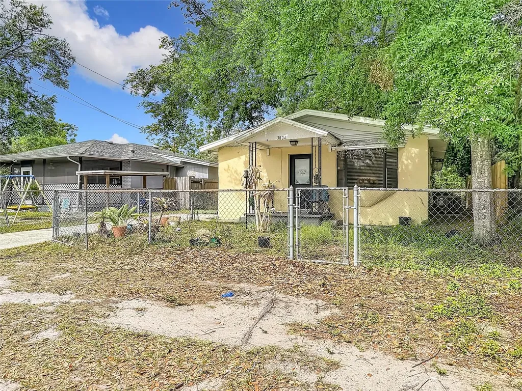 3804 N 52nd Street Tampa FL 33619