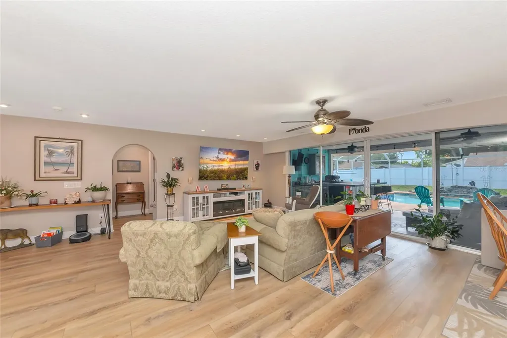 1403 Viola Drive Brandon FL 33511