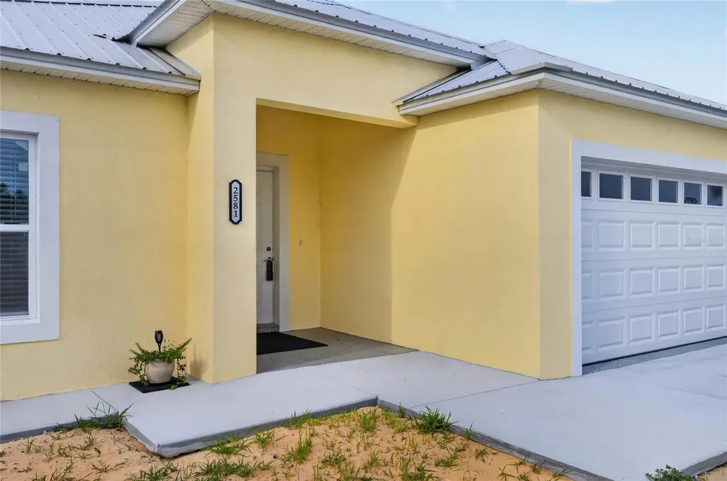 2581 Poinciana Drive Indian Lake Estates FL 33855