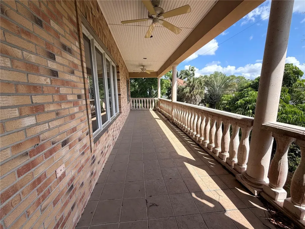 441 Lucerne Avenue Tampa FL 33606