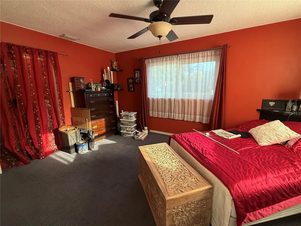 4696 48th Avenue N St Petersburg FL 33714
