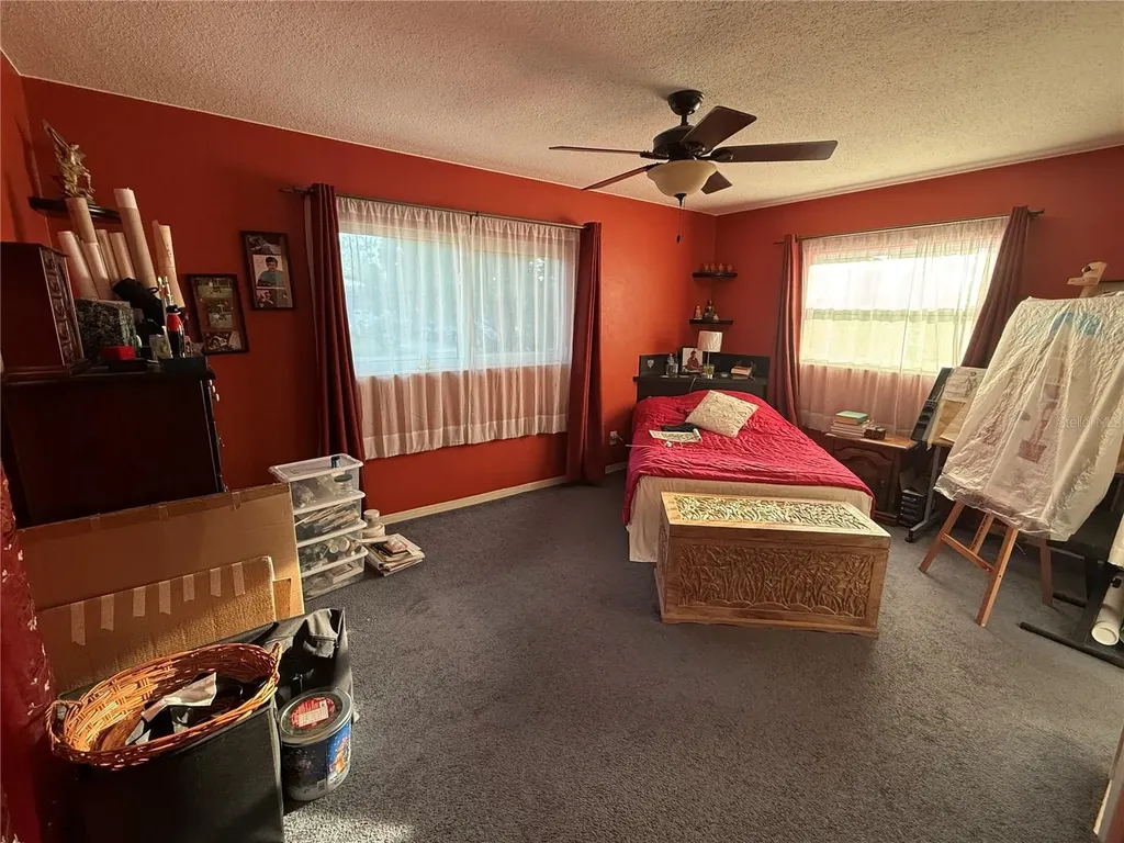 4696 48th Avenue N St Petersburg FL 33714