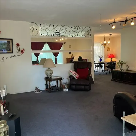4696 48th Avenue N St Petersburg FL 33714