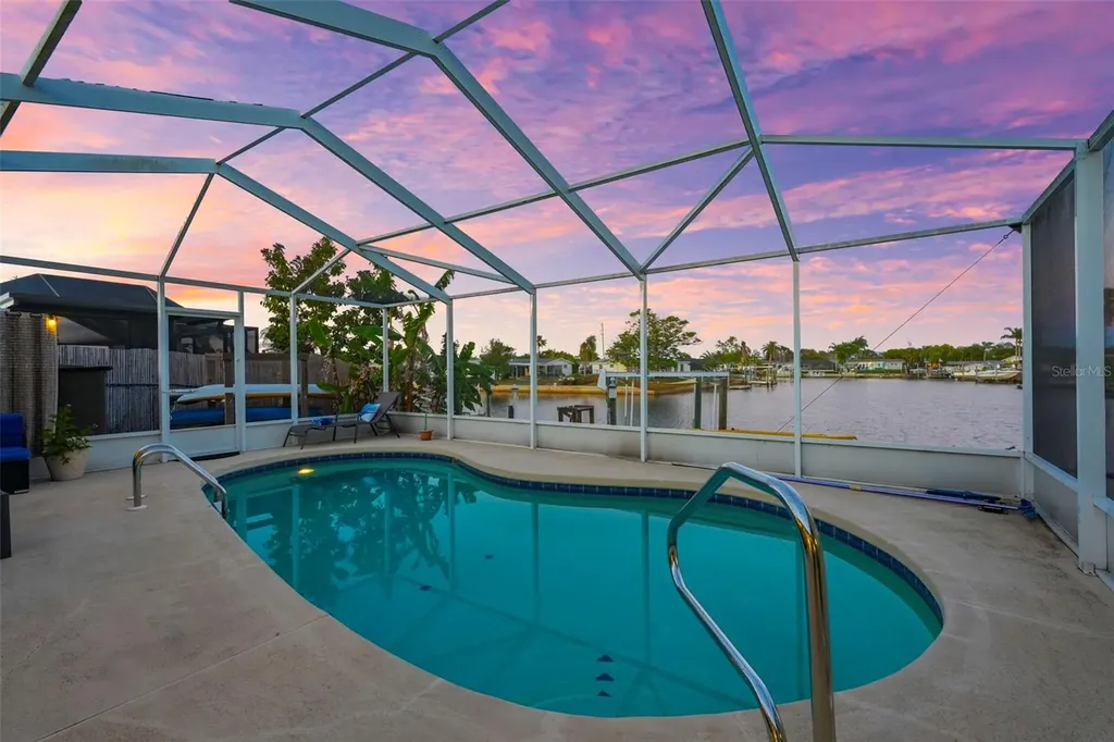12532 5th Isle Hudson FL 34667