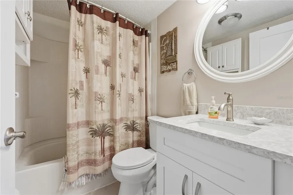 12532 5th Isle Hudson FL 34667
