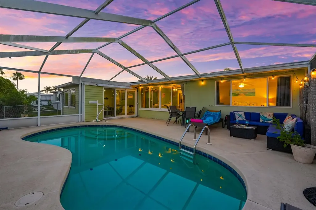 12532 5th Isle Hudson FL 34667