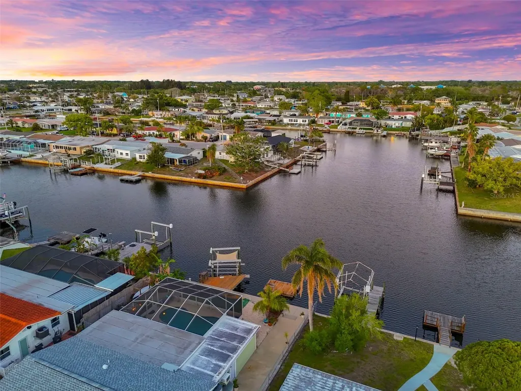12532 5th Isle Hudson FL 34667