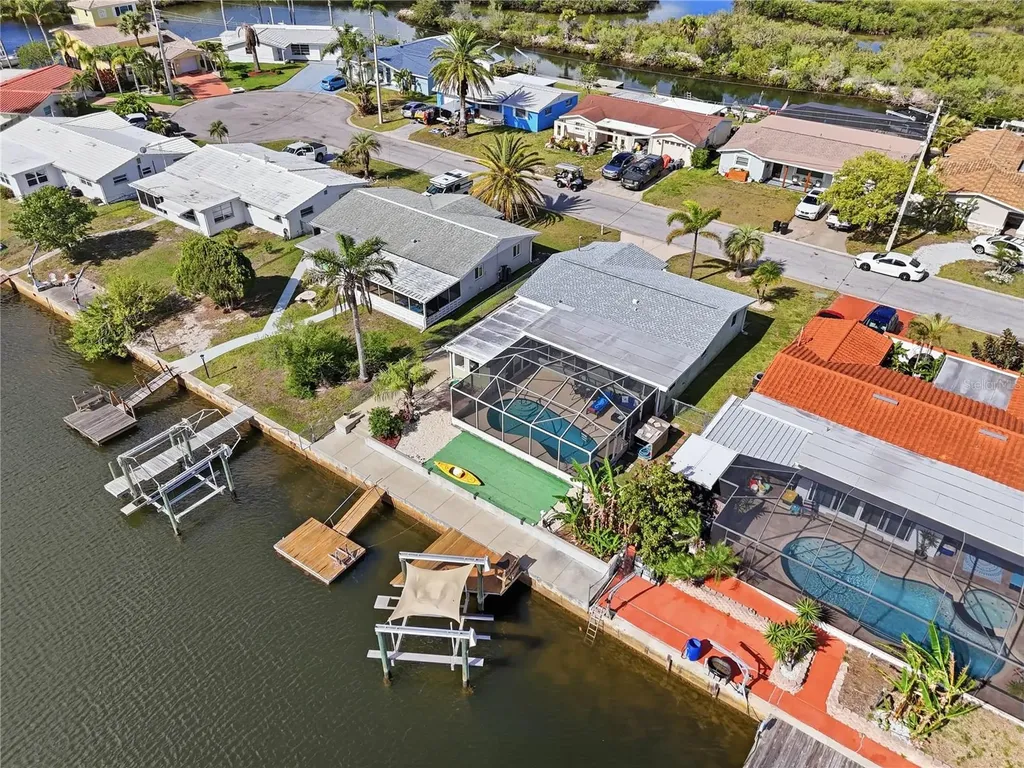 12532 5th Isle Hudson FL 34667