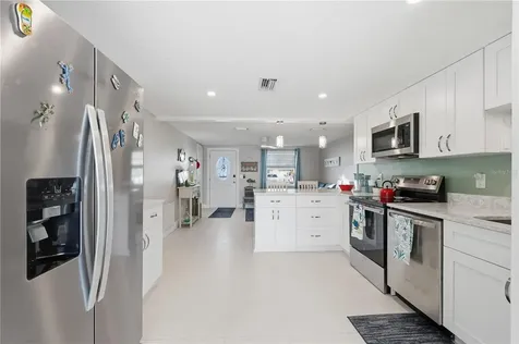 12532 5th Isle Hudson FL 34667