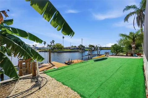 12532 5th Isle Hudson FL 34667