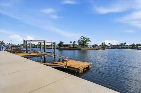 12532 5th Isle Hudson FL 34667