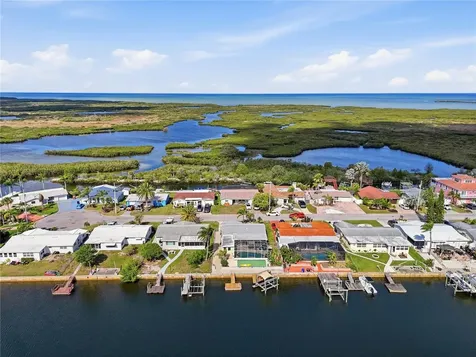 12532 5th Isle Hudson FL 34667