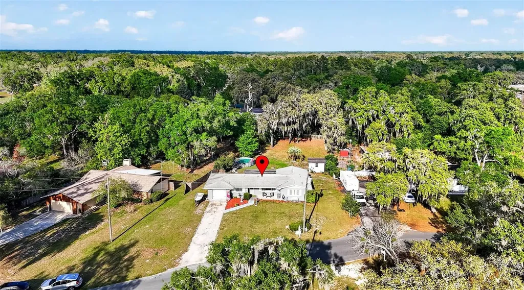 5068 Lakewood Drive Dade City FL 33523