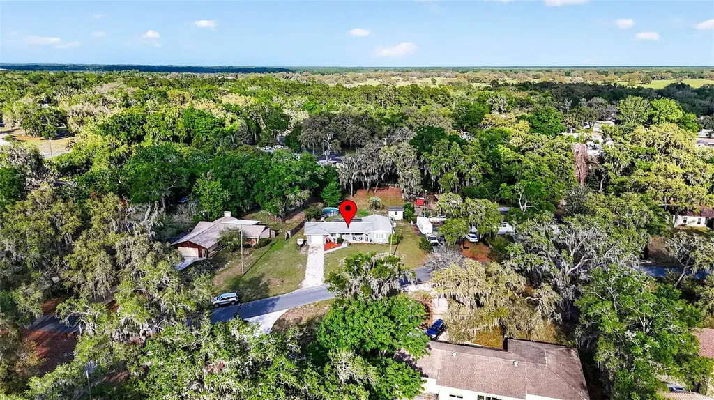 5068 Lakewood Drive Dade City FL 33523