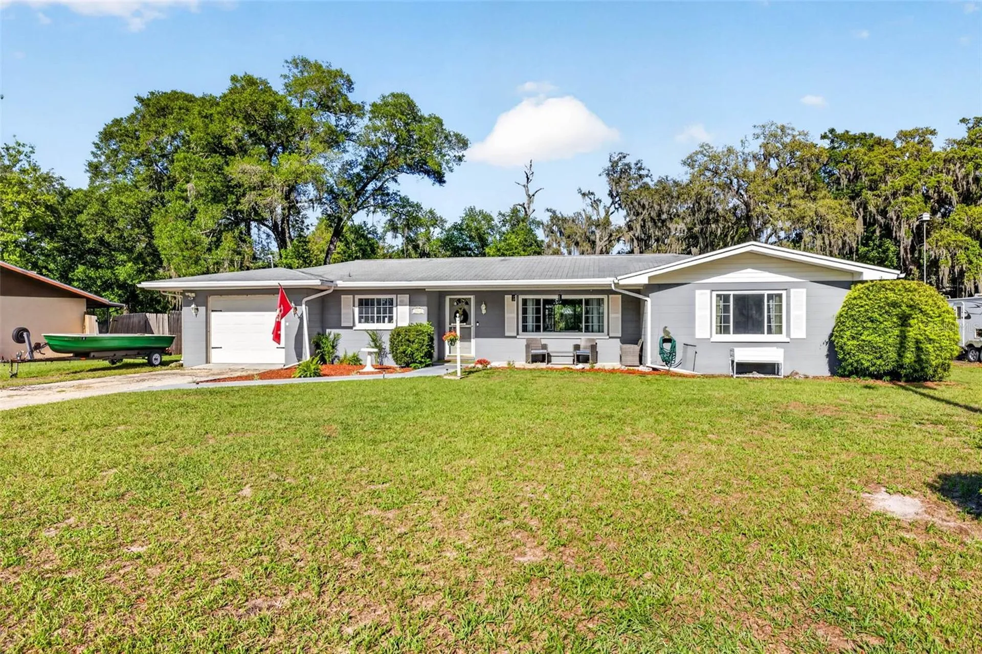 5068 Lakewood Drive Dade City FL 33523
