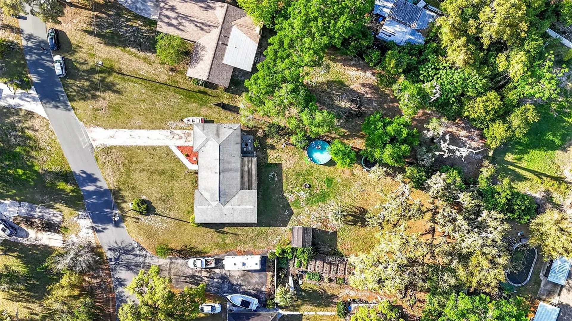 5068 Lakewood Drive Dade City FL 33523
