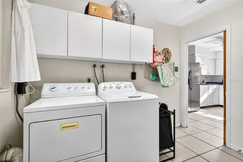 5068 Lakewood Drive Dade City FL 33523