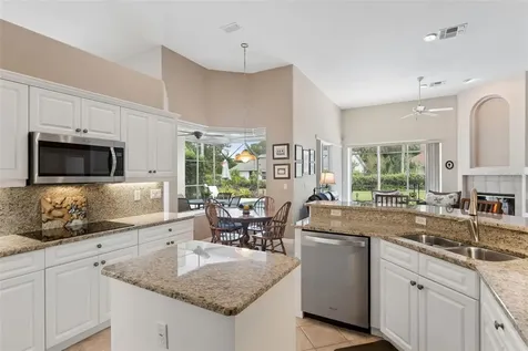 3865 Winding Lake Circle Orlando FL 32835