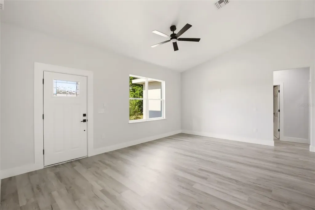 1313 Blue Heron Drive Sebring FL 33876