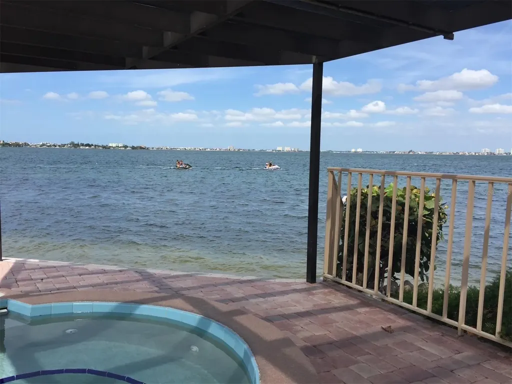 6180 Sun Boulevard St Petersburg FL 33715