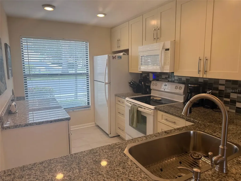 6180 Sun Boulevard St Petersburg FL 33715