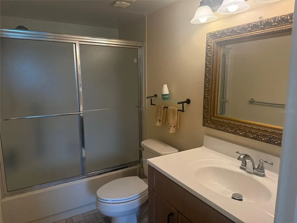 6180 Sun Boulevard St Petersburg FL 33715