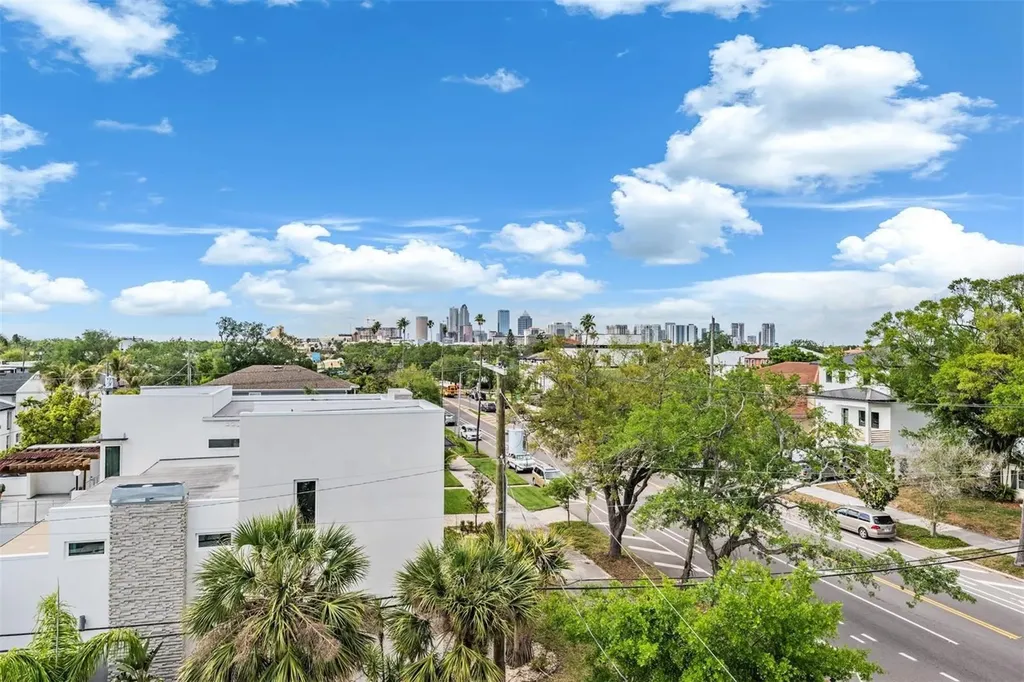 500 E Davis Boulevard Tampa FL 33606