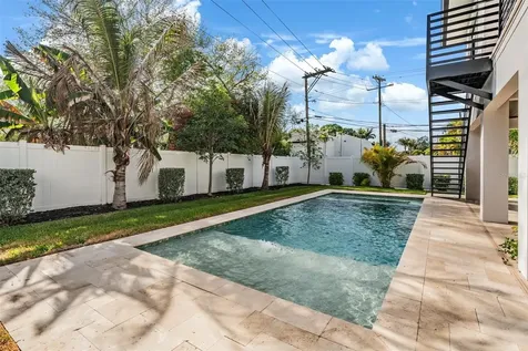 500 E Davis Boulevard Tampa FL 33606