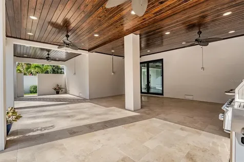 500 E Davis Boulevard Tampa FL 33606