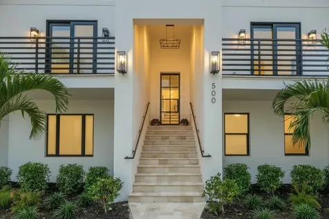 500 E Davis Boulevard Tampa FL 33606
