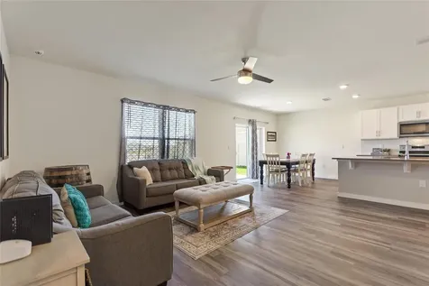 421 Chayne Place St Cloud FL 34771