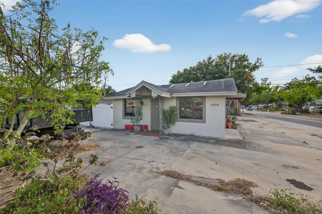 4498 49th Street N St Petersburg FL 33709