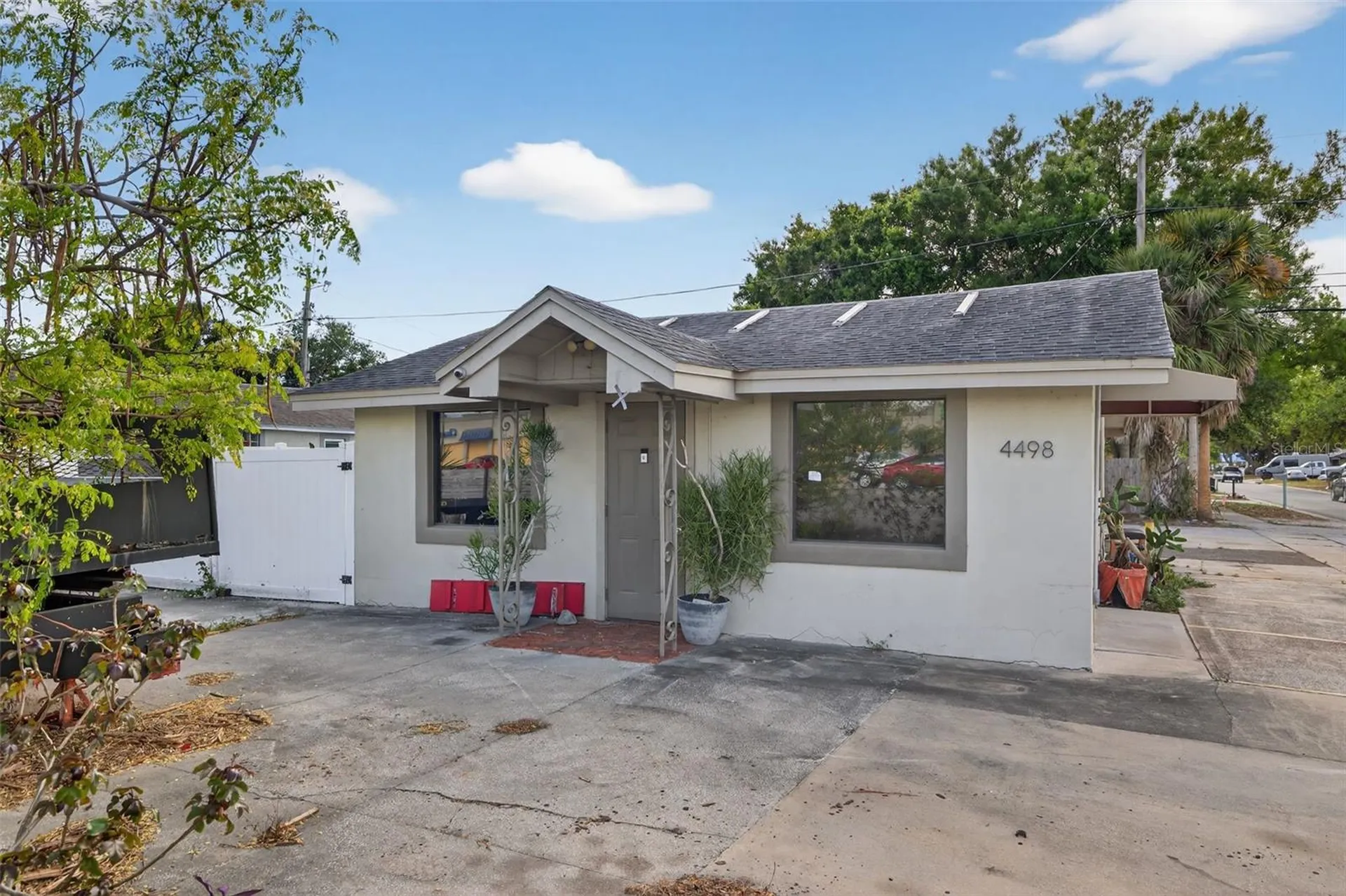 4498 49th Street N St Petersburg FL 33709