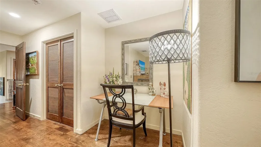 922 Indian Beach Drive Sarasota FL 34234