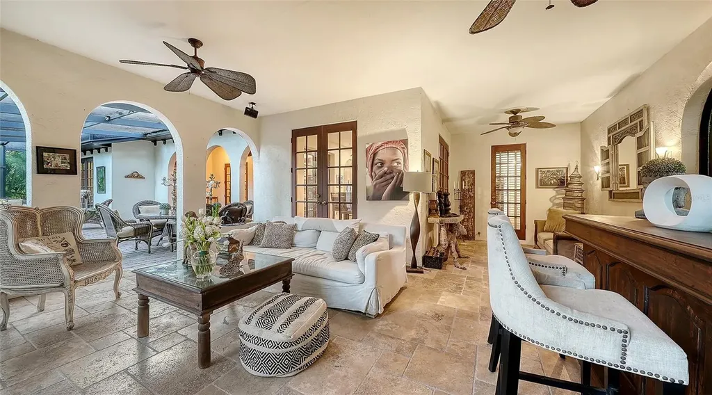 922 Indian Beach Drive Sarasota FL 34234