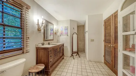 922 Indian Beach Drive Sarasota FL 34234