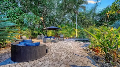 922 Indian Beach Drive Sarasota FL 34234