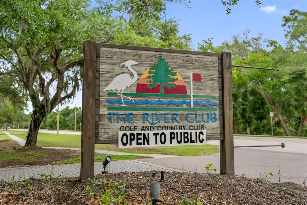 6911 Riversedge Street Circle Bradenton FL 34202