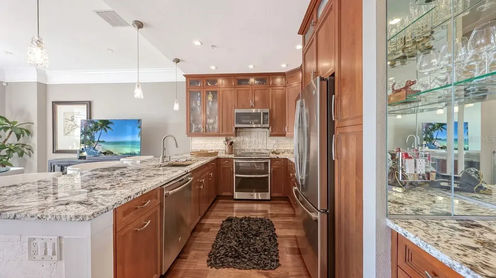 750 N Tamiami Trail Sarasota FL 34236
