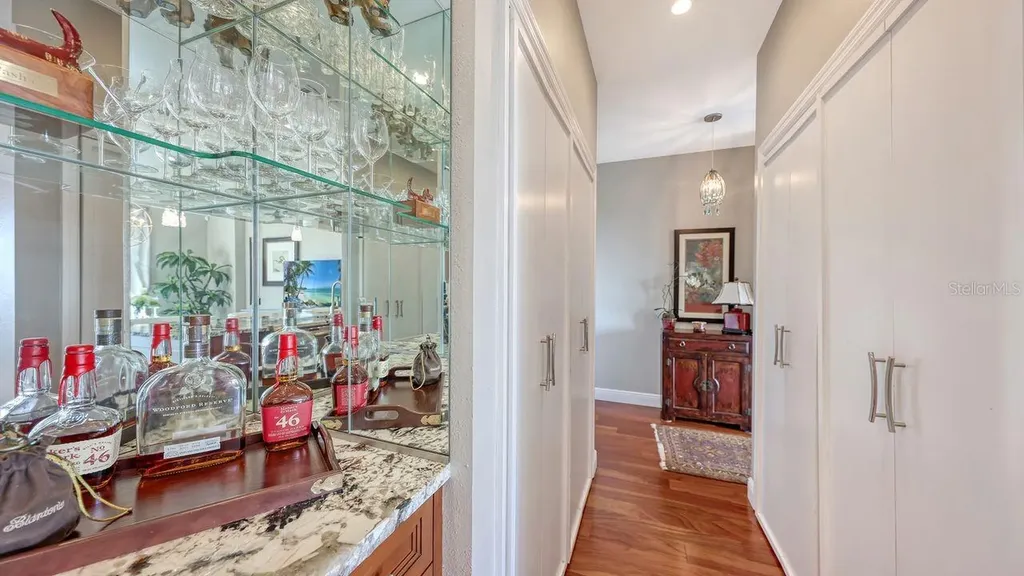 750 N Tamiami Trail Sarasota FL 34236