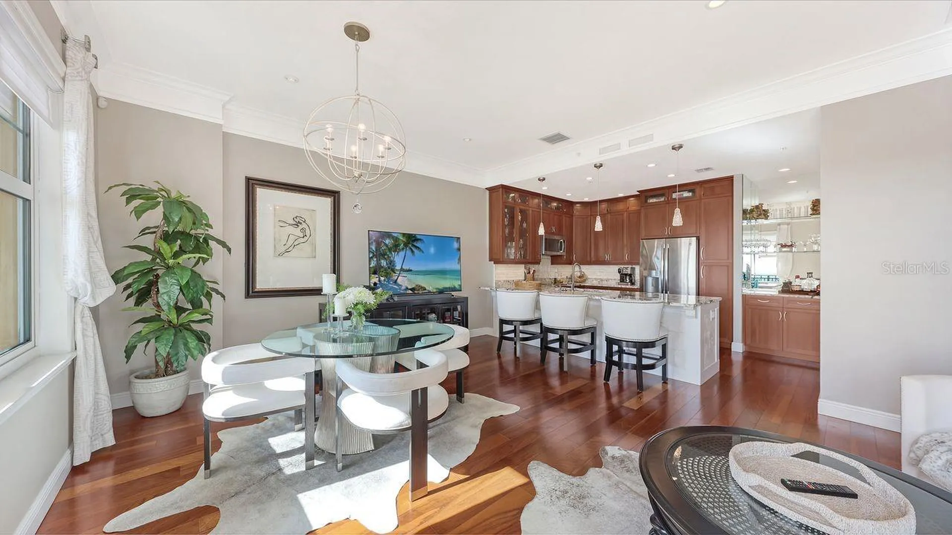750 N Tamiami Trail Sarasota FL 34236