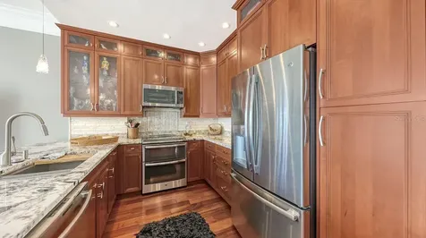 750 N Tamiami Trail Sarasota FL 34236