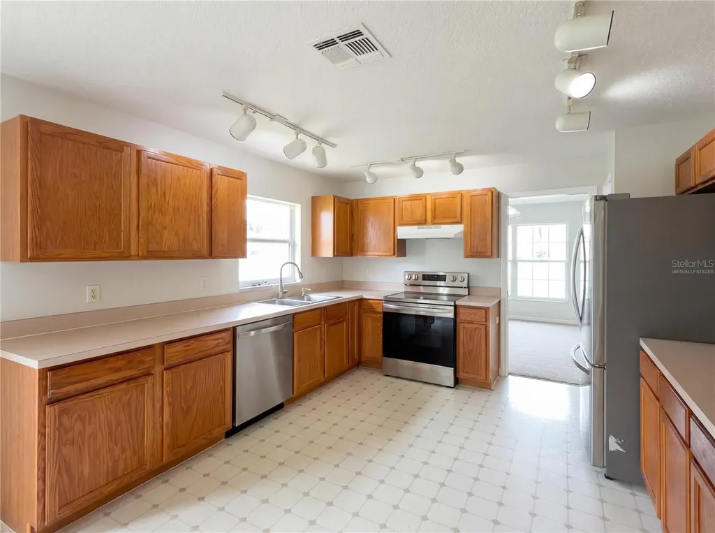 1021 Dekleva Drive Apopka FL 32712