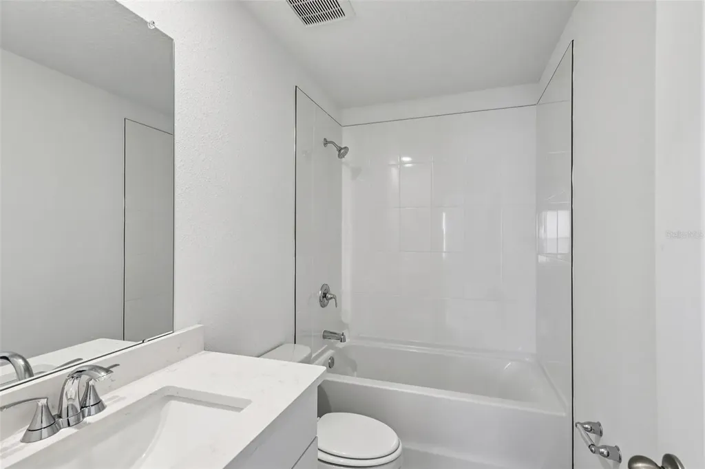 7 Dilly Court Palm Coast FL 32164