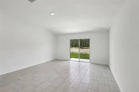 7 Dilly Court Palm Coast FL 32164