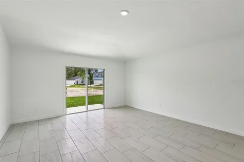 7 Dilly Court Palm Coast FL 32164