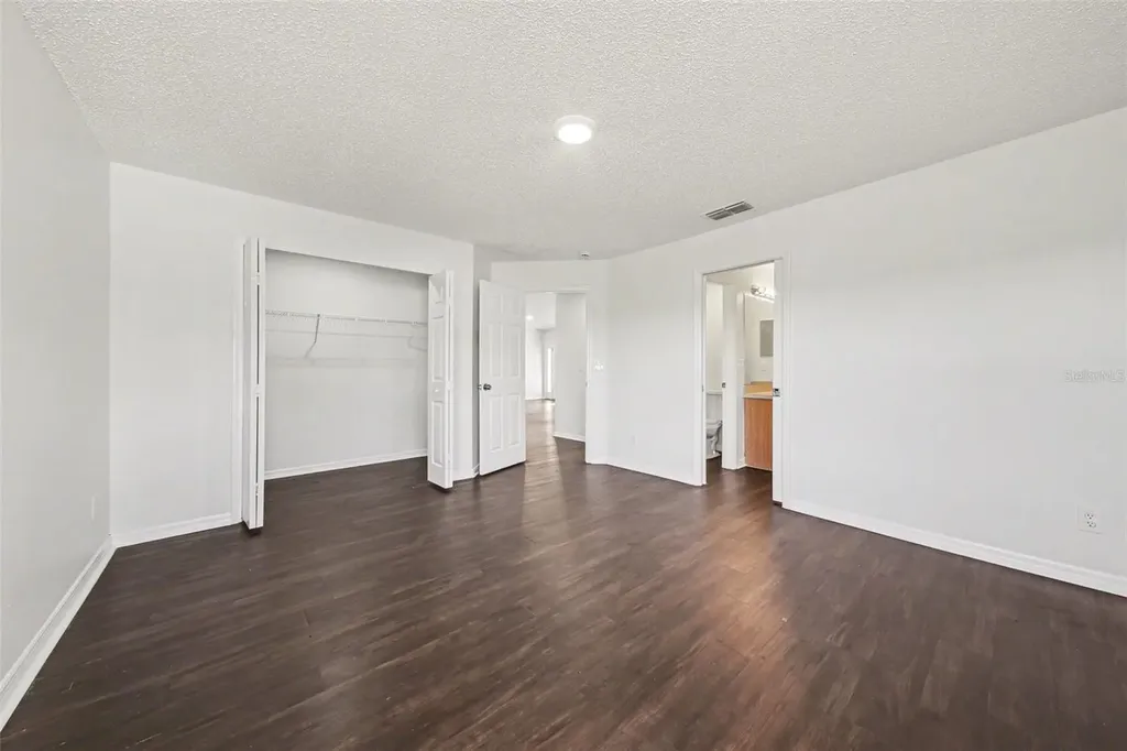 1011 Bluegrass Drive Groveland FL 34736