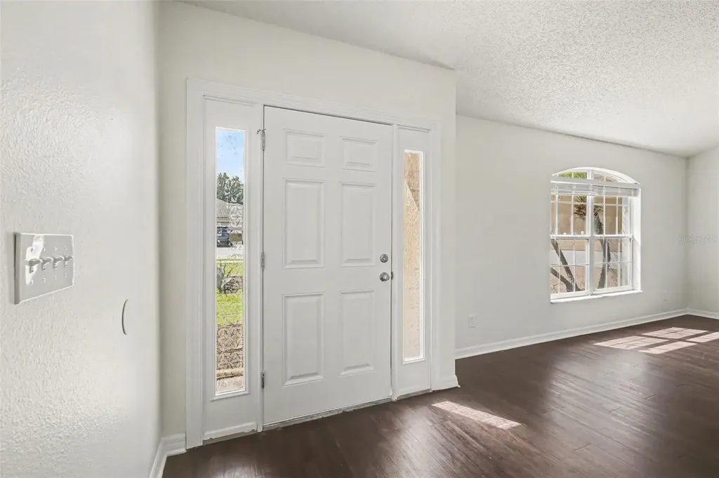 1011 Bluegrass Drive Groveland FL 34736