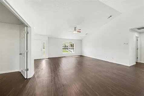 1011 Bluegrass Drive Groveland FL 34736